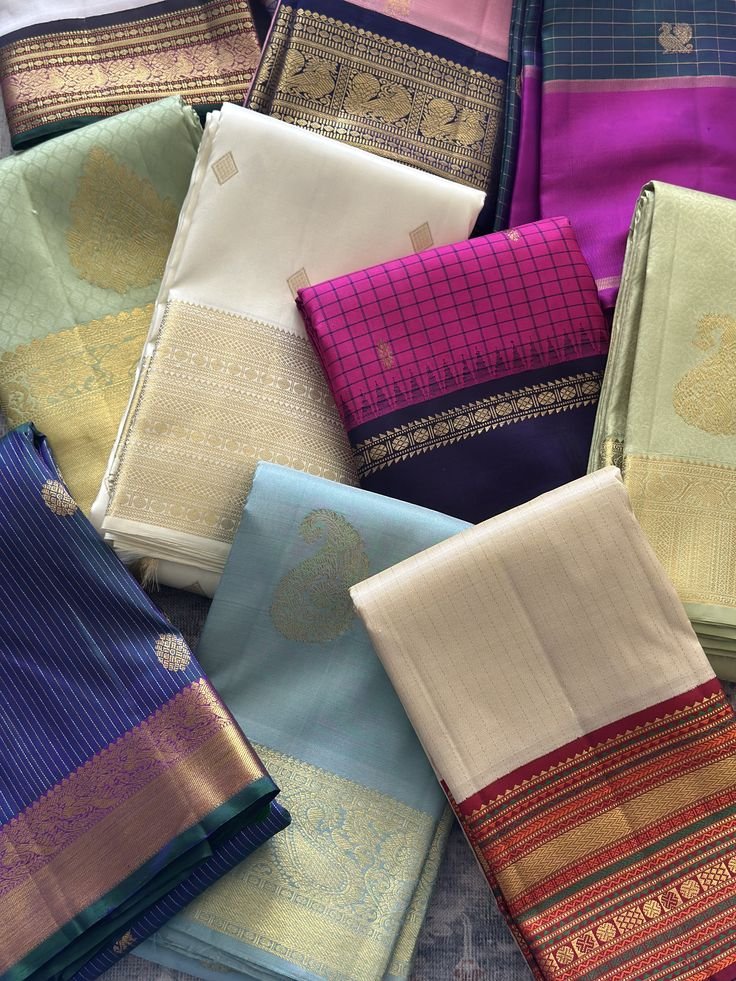 top-10-perfect-saree-and-blouse-combinations-for-every-occasion
